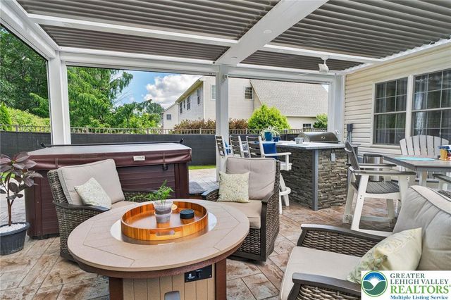 5191 Cassidy Drive, North Whitehall Twp, PA 18078