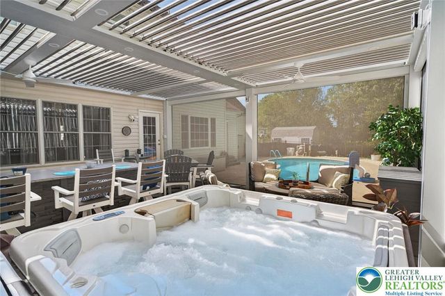 5191 Cassidy Drive, North Whitehall Twp, PA 18078