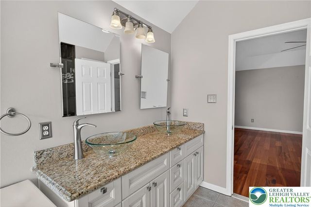 5191 Cassidy Drive, North Whitehall Twp, PA 18078