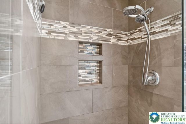 5191 Cassidy Drive, North Whitehall Twp, PA 18078