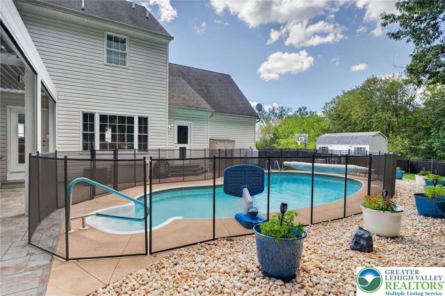 5191 Cassidy Drive, North Whitehall Twp, PA 18078