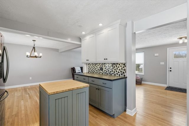 545 Chaparral Dr, Cranberry Twp, PA 16066