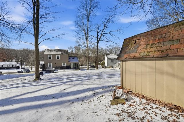 545 Chaparral Dr, Cranberry Twp, PA 16066