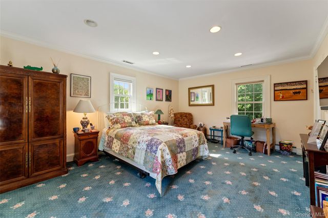 5 Cooper Road, Scarsdale, NY 10583