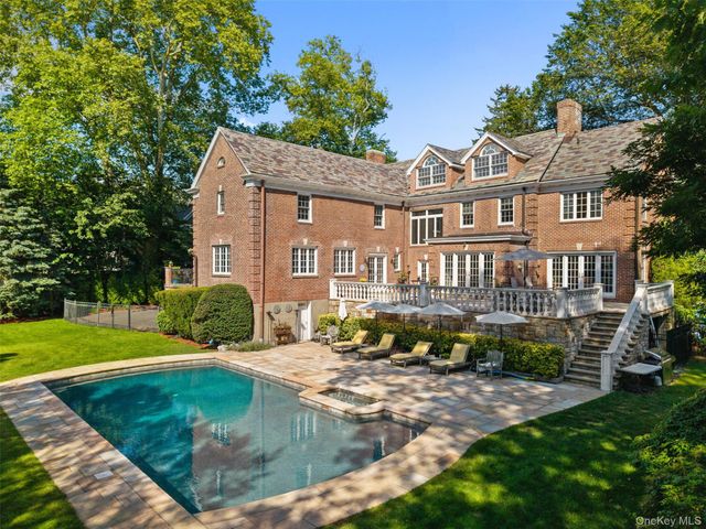 5 Cooper Road, Scarsdale, NY 10583