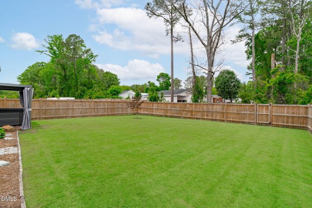 2121 Fletchers Ridge Drive, Durham, NC 27703