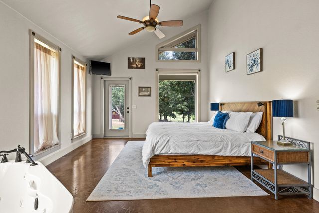 140 COUNTY ROAD 2242, Daingerfield, TX 75638