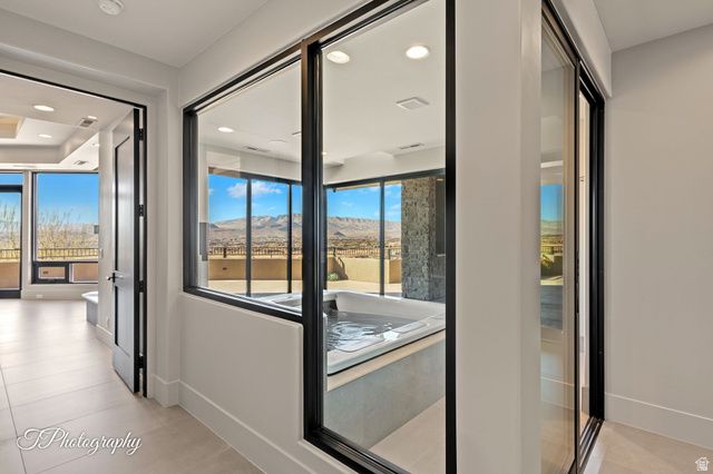 2001 W GREYHAWK CIR, St. George, UT 84770