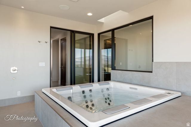 2001 W GREYHAWK CIR, St. George, UT 84770