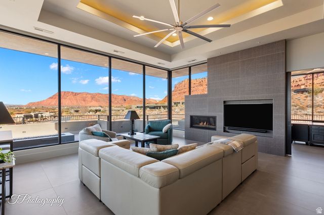 2001 W GREYHAWK CIR, St. George, UT 84770