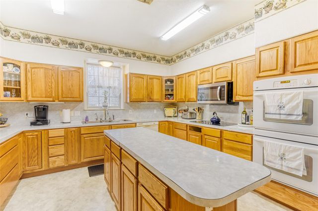 39 La Toya TRL, Wimberley, TX 78676