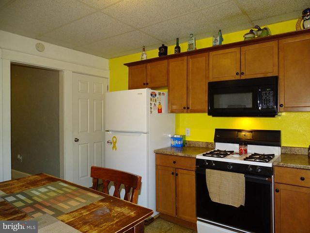324 ATLANTIC AVE, Red Lion, PA 17356