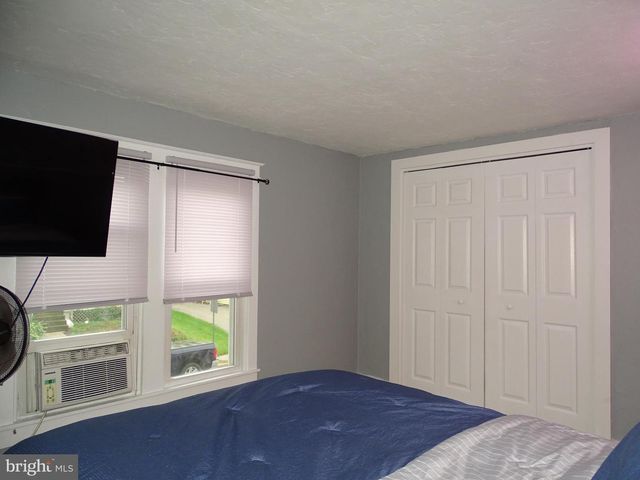 324 ATLANTIC AVE, Red Lion, PA 17356