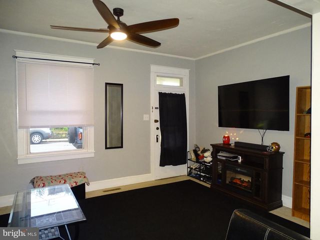 324 ATLANTIC AVE, Red Lion, PA 17356