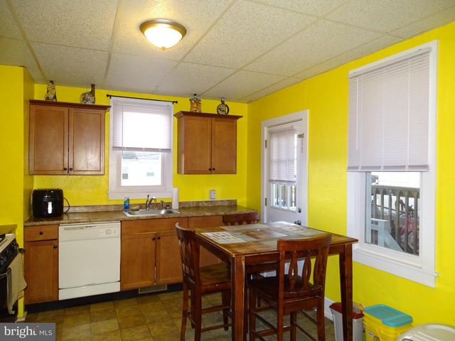 324 ATLANTIC AVE, Red Lion, PA 17356