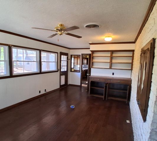 106 Candy Drive, Pittsburg, TX 75686