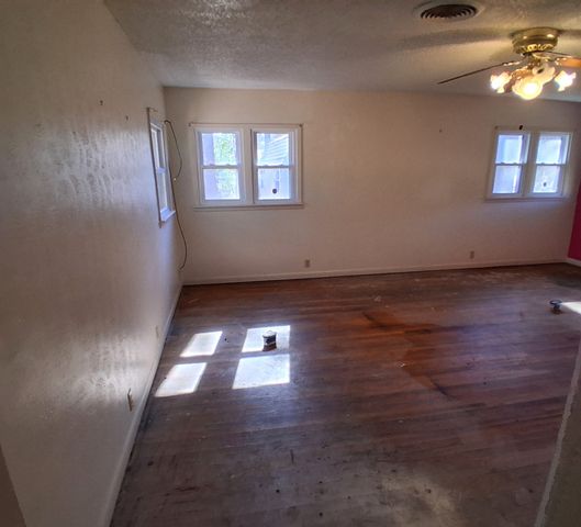 106 Candy Drive, Pittsburg, TX 75686