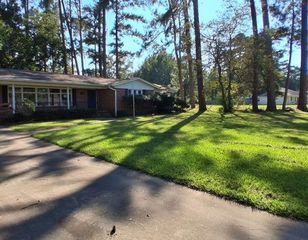 106 Candy Drive, Pittsburg, TX 75686