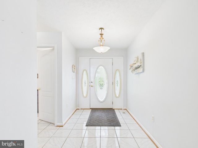 674 POTATO HILL ST, Hedgesville, WV 25427