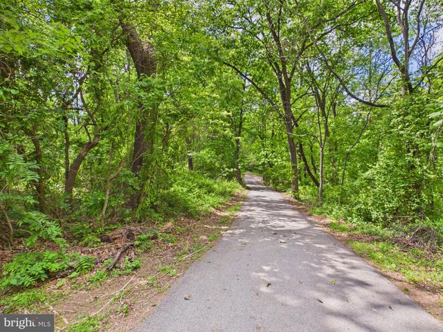 674 POTATO HILL ST, Hedgesville, WV 25427