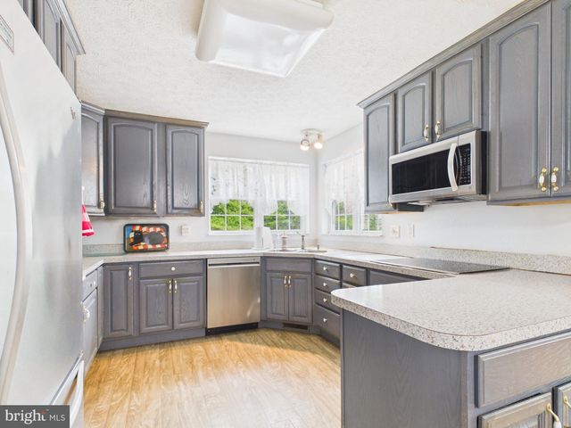 674 POTATO HILL ST, Hedgesville, WV 25427
