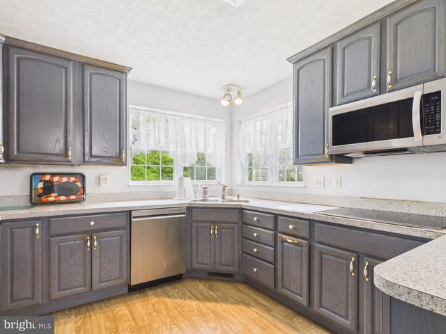 674 POTATO HILL ST, Hedgesville, WV 25427