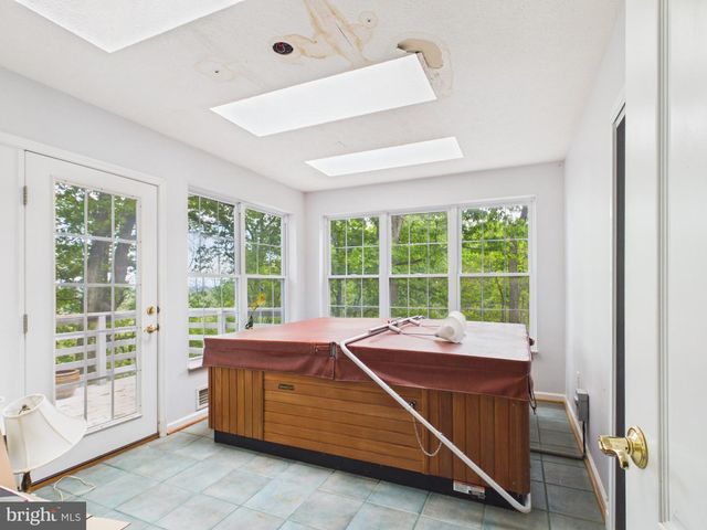 674 POTATO HILL ST, Hedgesville, WV 25427