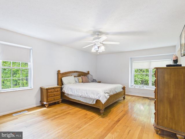 674 POTATO HILL ST, Hedgesville, WV 25427