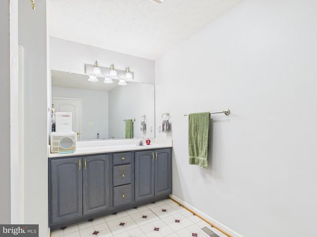 674 POTATO HILL ST, Hedgesville, WV 25427