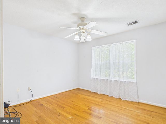 674 POTATO HILL ST, Hedgesville, WV 25427