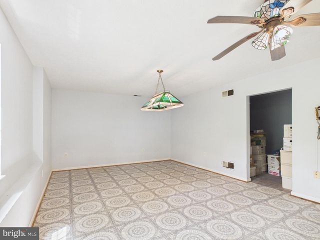 674 POTATO HILL ST, Hedgesville, WV 25427