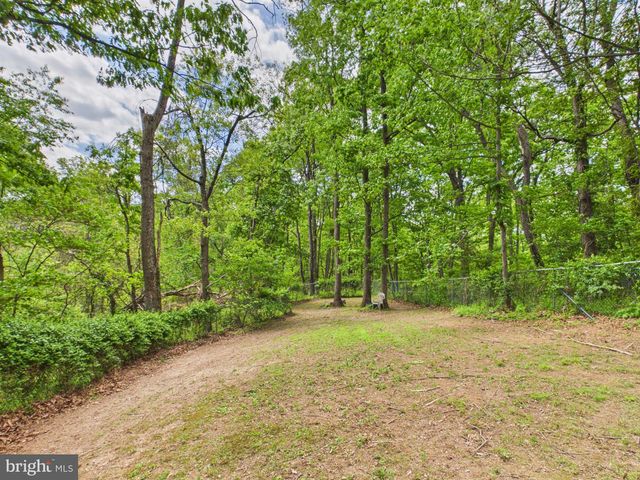 674 POTATO HILL ST, Hedgesville, WV 25427