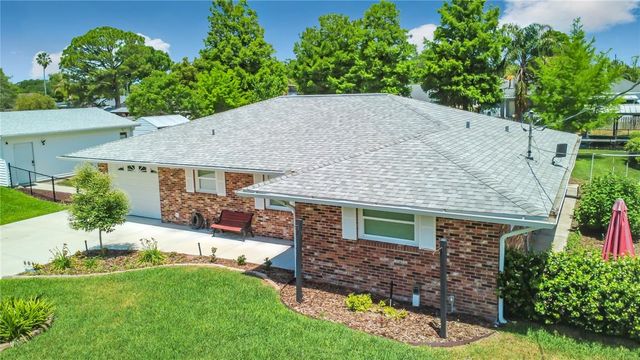 12547 PINE ISLAND DRIVE, Leesburg, FL 34788