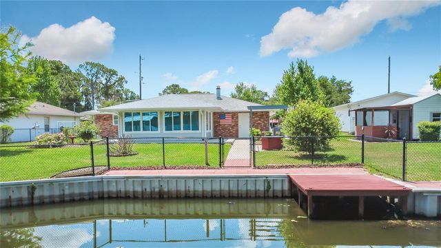 12547 PINE ISLAND DRIVE, Leesburg, FL 34788