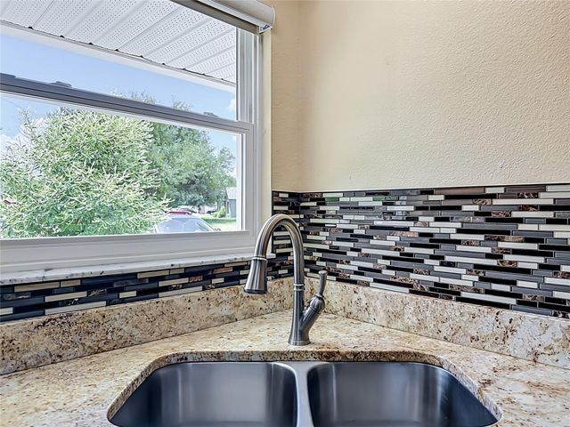 12547 PINE ISLAND DRIVE, Leesburg, FL 34788