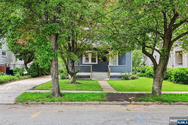 163 Poplar Avenue, Hackensack, NJ 07601
