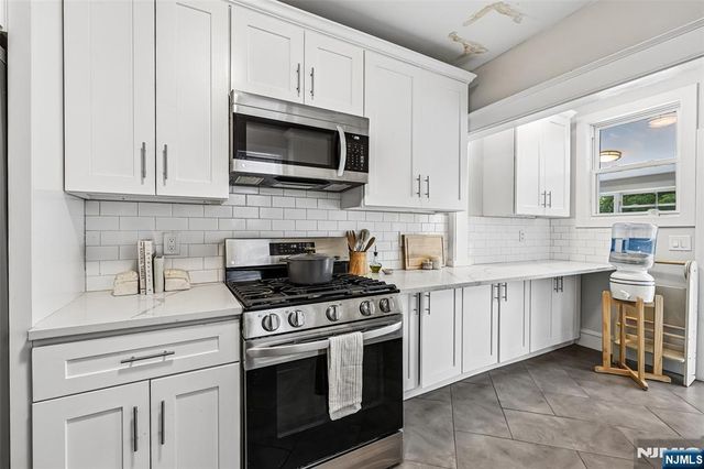 163 Poplar Avenue, Hackensack, NJ 07601