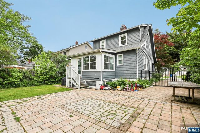 163 Poplar Avenue, Hackensack, NJ 07601