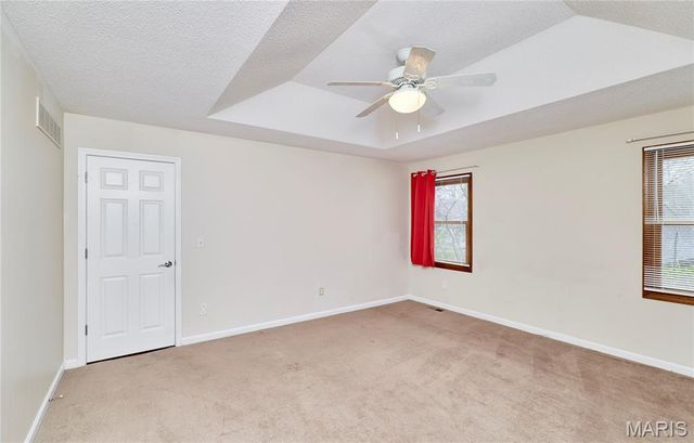 157 S Kings Road, Lake Sherwood, MO 63357