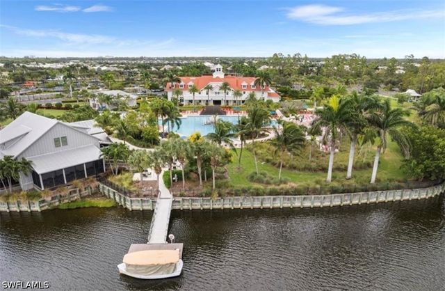 7235 Saona CT, Naples, FL 34113