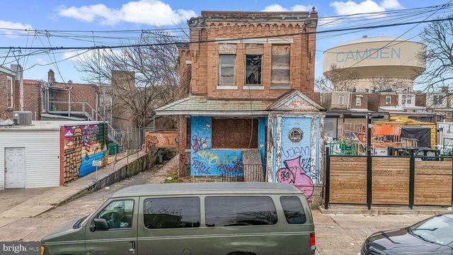 1145 THURMAN ST, Camden, NJ 08104