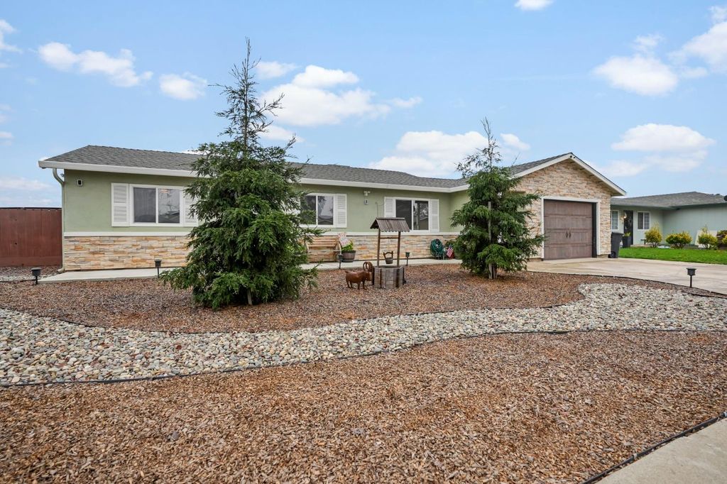 514 Tisdell Dr, Waterford, CA 95386