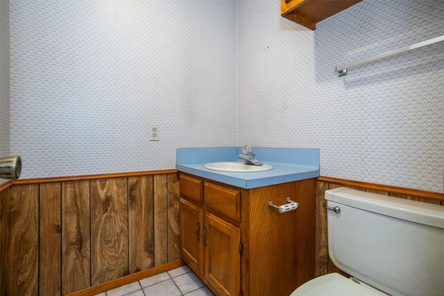 458 Cr 776, Douglass, TX 75943