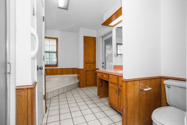 458 Cr 776, Douglass, TX 75943