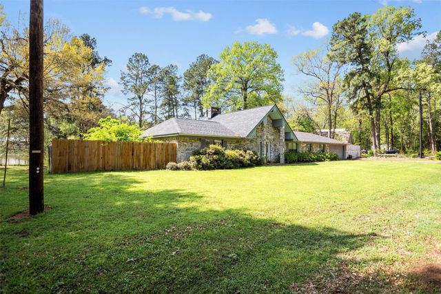 458 Cr 776, Douglass, TX 75943