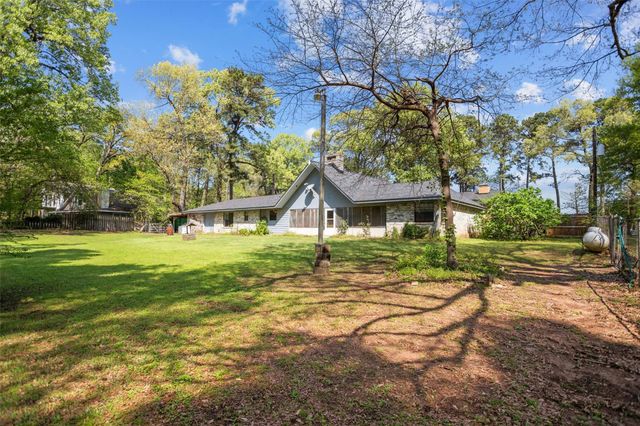 458 Cr 776, Douglass, TX 75943