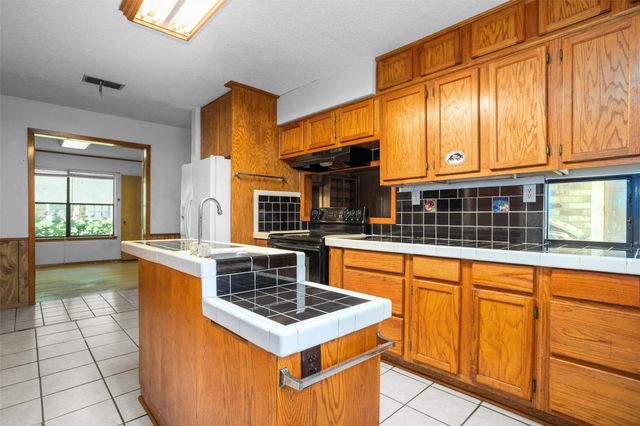 458 Cr 776, Douglass, TX 75943