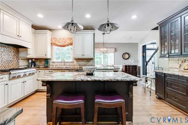 10102 Ashley Manor Ln, Mechanicsville, VA 23116