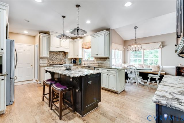 10102 Ashley Manor Ln, Mechanicsville, VA 23116