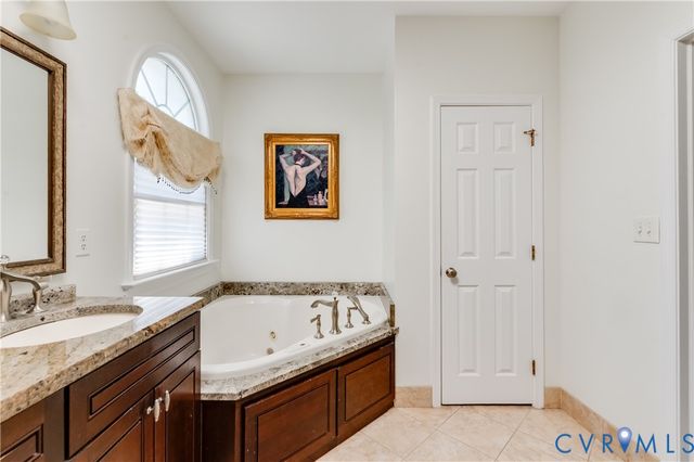 10102 Ashley Manor Ln, Mechanicsville, VA 23116